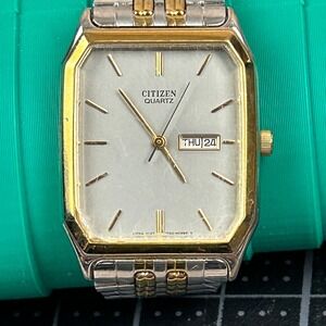 Citizen Quartz Two Tone Square‎ Watch 1000-S63871 Day Date White Dial